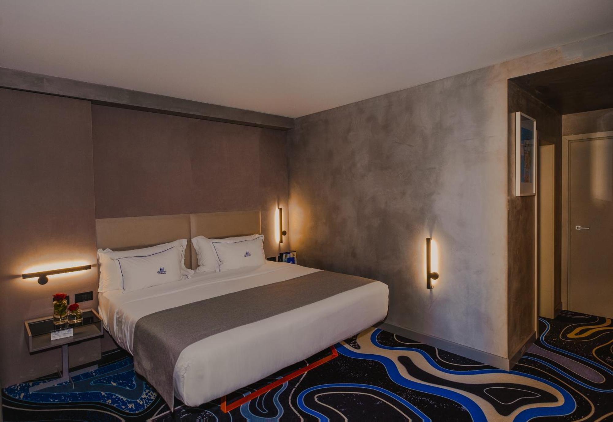 Maritim Marina Bay Resort Spa & Casino Adult Friendly Vlorë Εξωτερικό φωτογραφία A room at the hotel