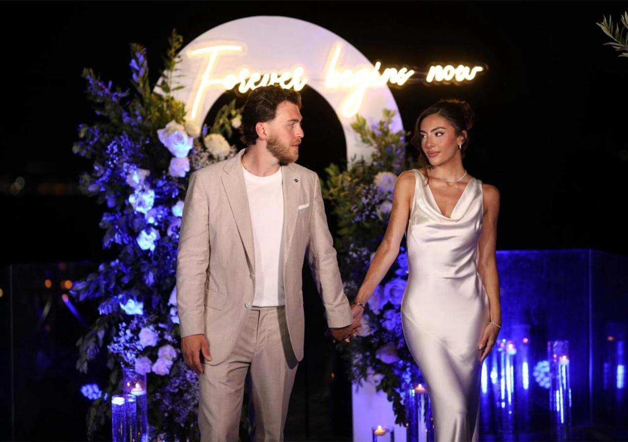 Maritim Marina Bay Resort Spa & Casino Adult Friendly Vlorë Εξωτερικό φωτογραφία Wedding of the couple in 2019